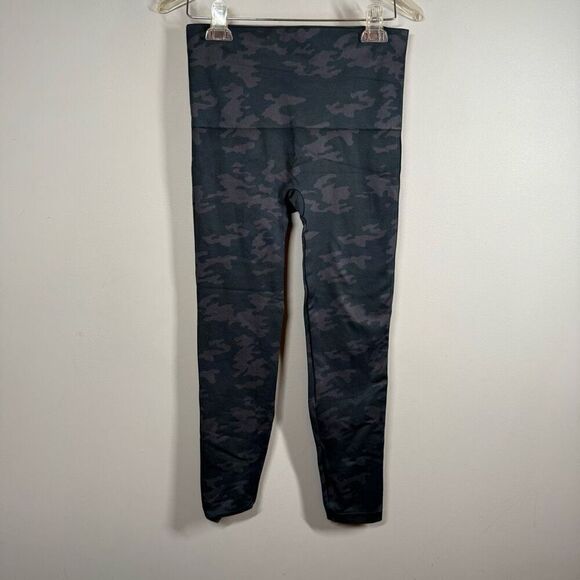 SPANX tummy control Look at Me Now Seamless Leggings, Black Camo XL - Picture 4 of 6